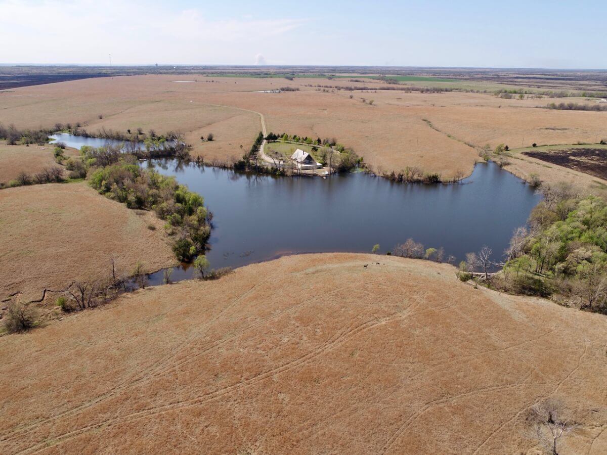 Scenic Flint Hills Cabin Lake For Sale Butler County Kansas