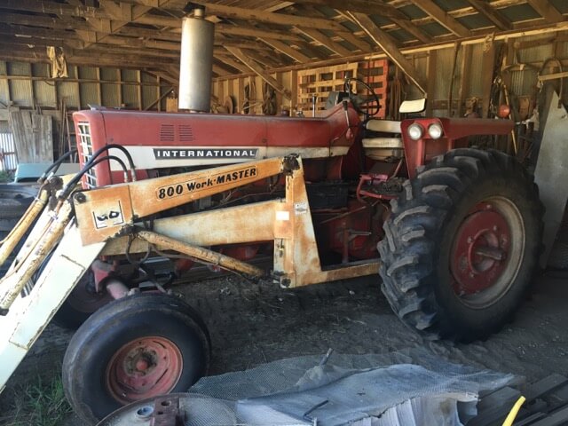 IH 826 Tractor / GB 800 Loader - Sundgren Realty Inc