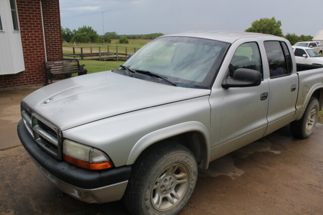 2004 Dodge Dakota Truck For Sale - Sundgren Realty Inc